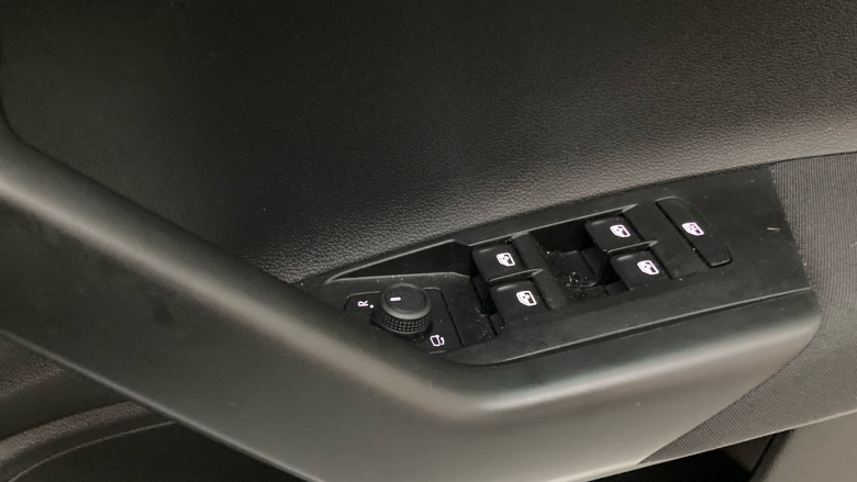 Volkswagen Polo 1.0 TSI Life 5dr Petrol Hatchback